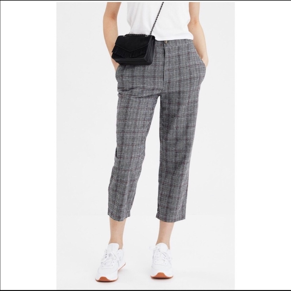 American Eagle Plaid Pants Cropped
